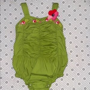 🛍 Gymboree Green and Red Jumpsuit with Ruched Details SIZE 18-24 MONTHS